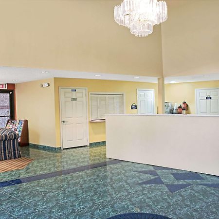 Days Inn By Wyndham El Campo Tx Kültér fotó