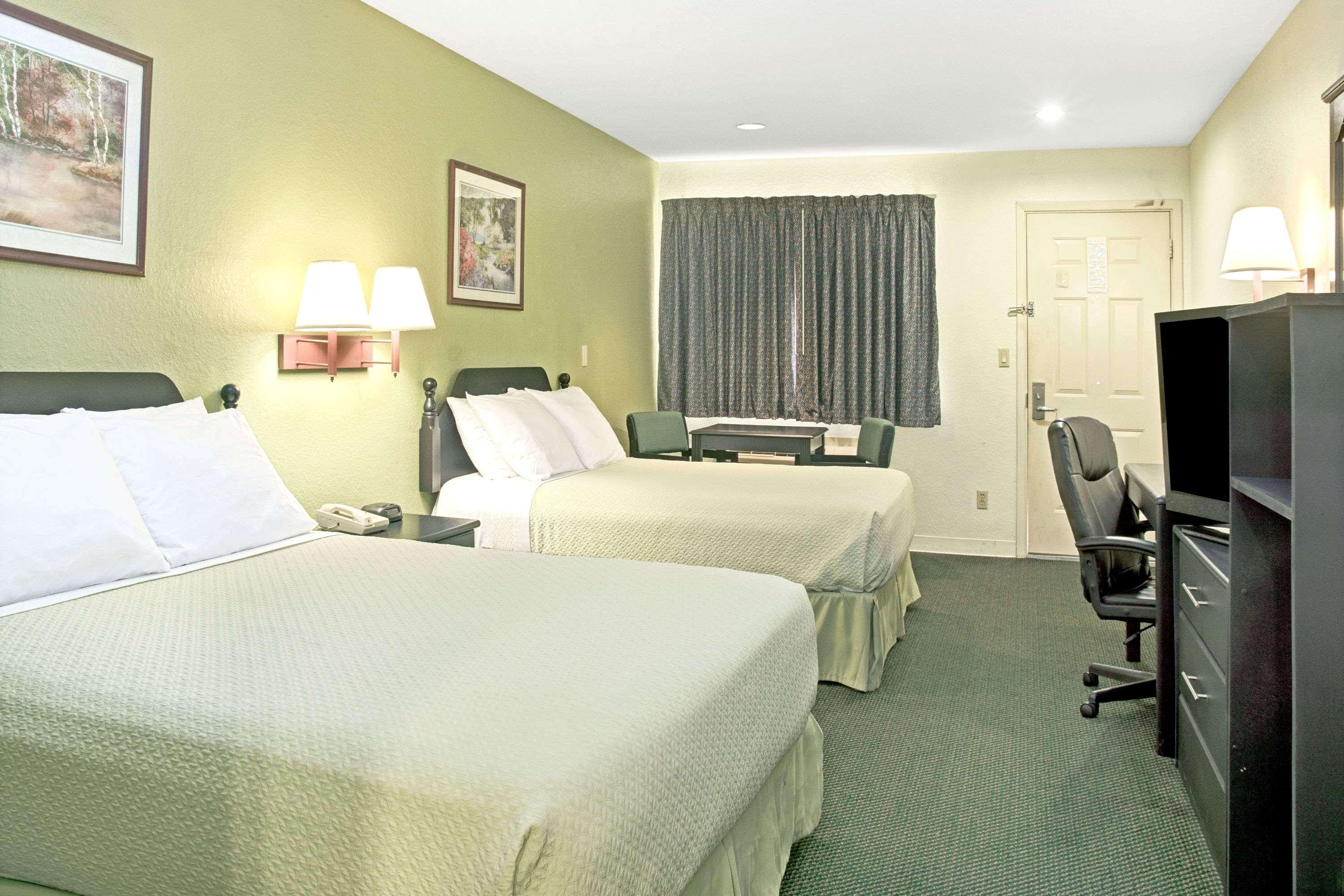Days Inn By Wyndham El Campo Tx Kültér fotó